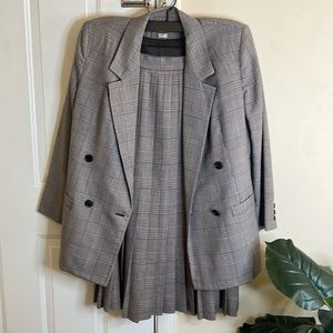Vintage Saville Pleated Skirt Suit Wool‎ Double Breasted Glen Plaid 
 Siz…